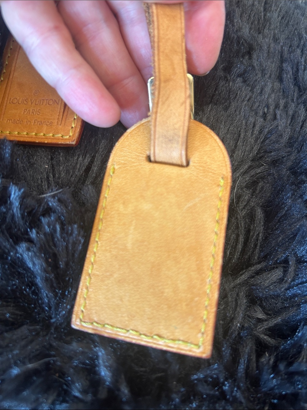 Louis Vuitton 2 small tan leather luggage tags - Picture 10 of 12